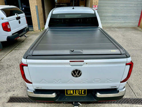 Amarok roller shutter on Volkswagen 2023 Gen2 Manual Roller Lid for enhanced ute security and utility.