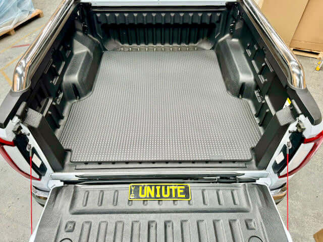 VOLKSWAGEN AMAROK Tub Mat For New Volkswagen Amarok 2023+