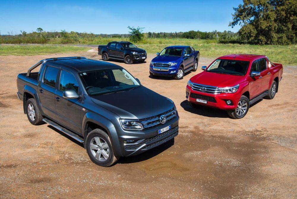 Volkswagen Amarok V6 vs Ford Ranger XLT vs Toyota HiLux SR5 vs Holden Colorado Z71 comparison review - UniUte