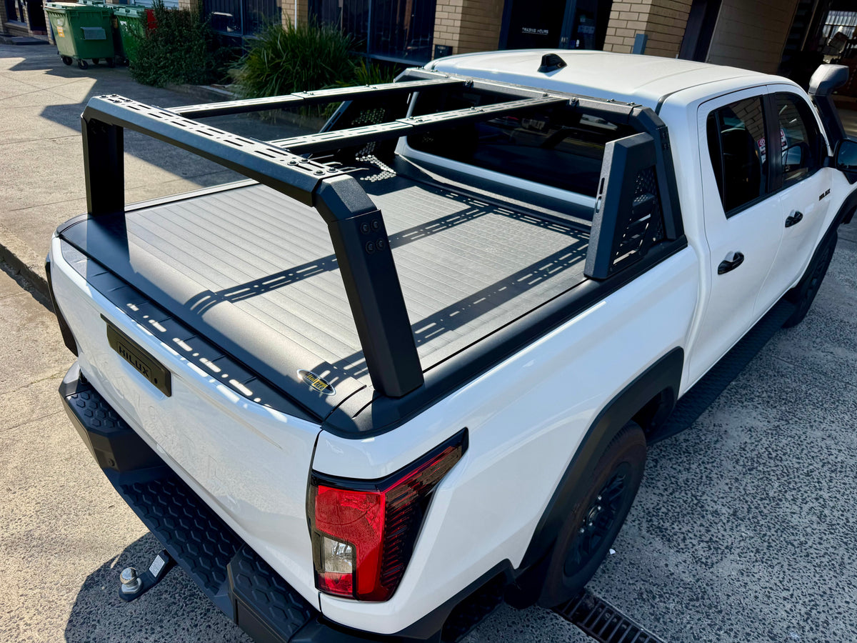 Universal Roll Bar with Multifunction Ladder Rack