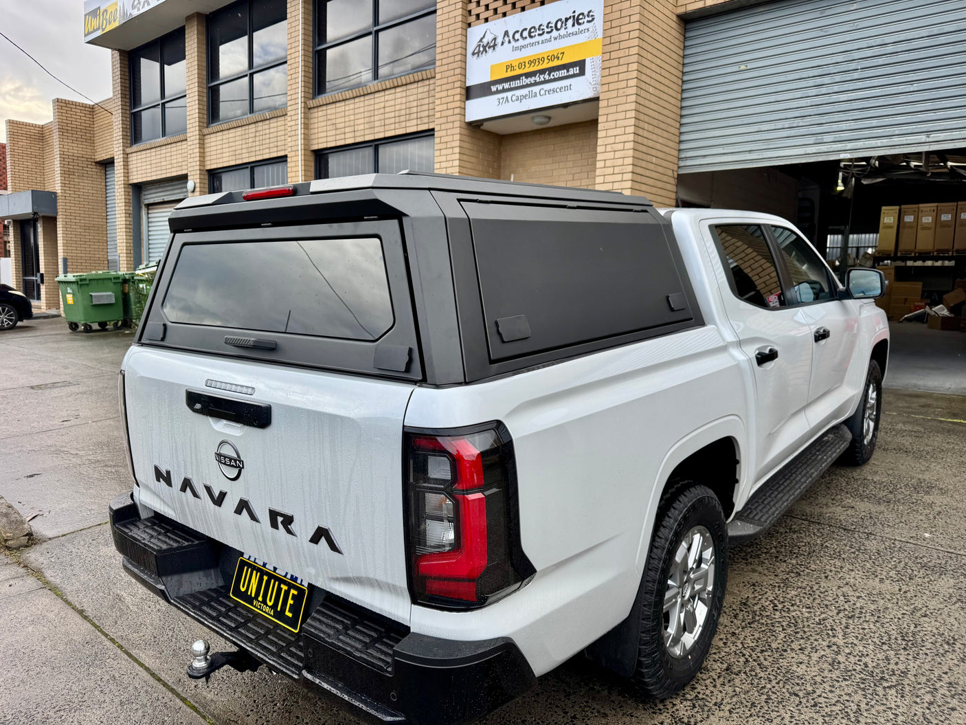 Stainless Steel Canopy for Nissan Navara D27 2026+ | UniUte