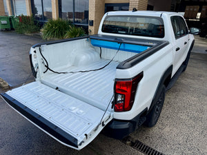 Hilux N90 2026+ manual roller shutter — fits SR5, Workmate, Rogue and GR Sport variants | UniUte