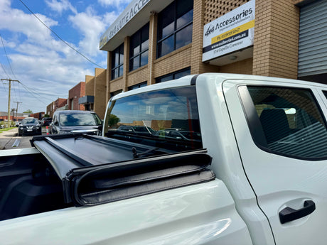Tonneau Cover Triton MV 2024+ Mitsubishi Soft Tri-Fold
