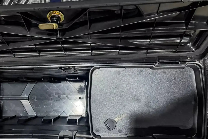SMART TUB TOOL BOX for Toyota Hilux SR5 2015-2025 | Swing-Out Ute Storage – UniUte