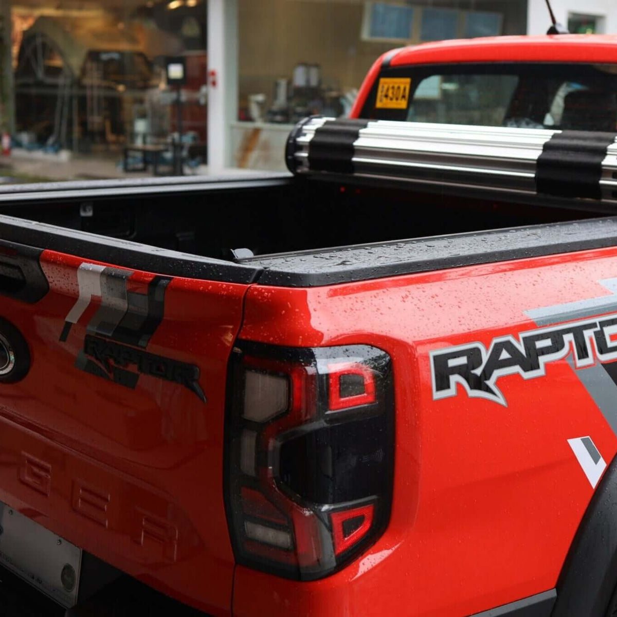 REVOLVER Hard Rolling Tonneau Cover for Ford Ranger NextGen 2022–2026 ...