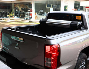HR REVOLVER hard rolling cover for Mitsubishi Triton MV 2024+ — closed | UniUte