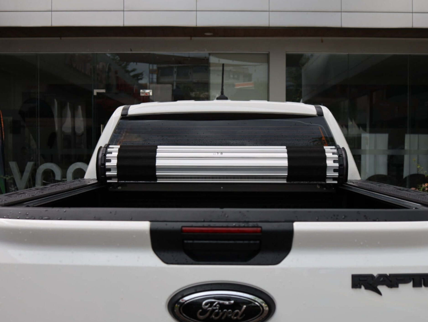 HR REVOLVER Hard Rolling Cover for Ford Ranger NextGen 2022-2025 - UniUte