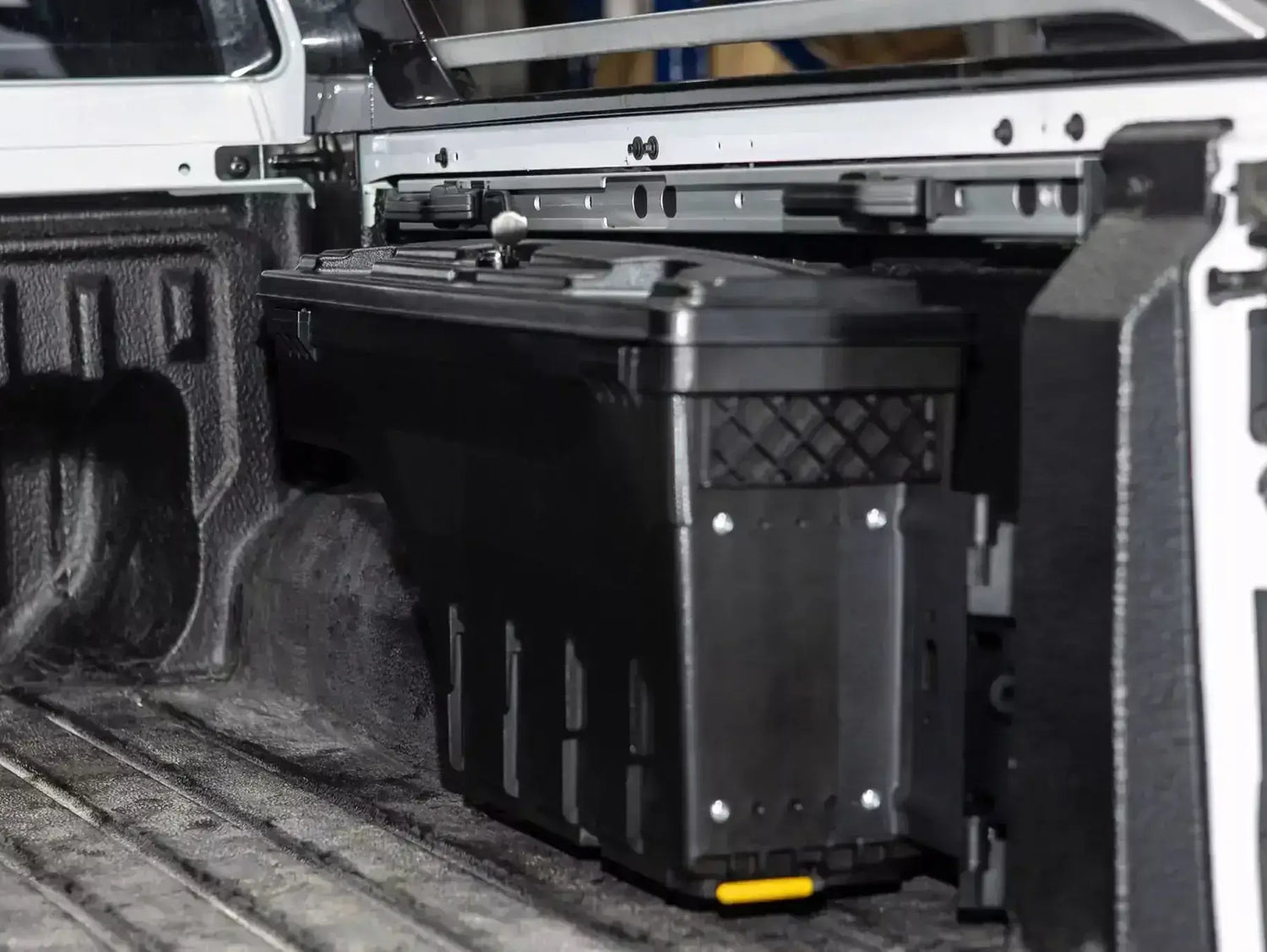 Smart Tool Box for Ford Ranger RA Next Gen 2022+ | Swing-Out Ute Storage – UniUte