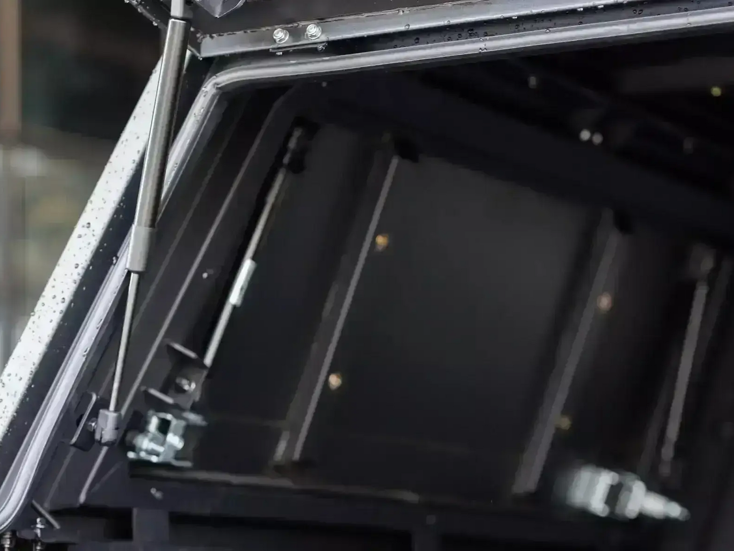 kgm musso canopy stainless steel interior view 2018-2025