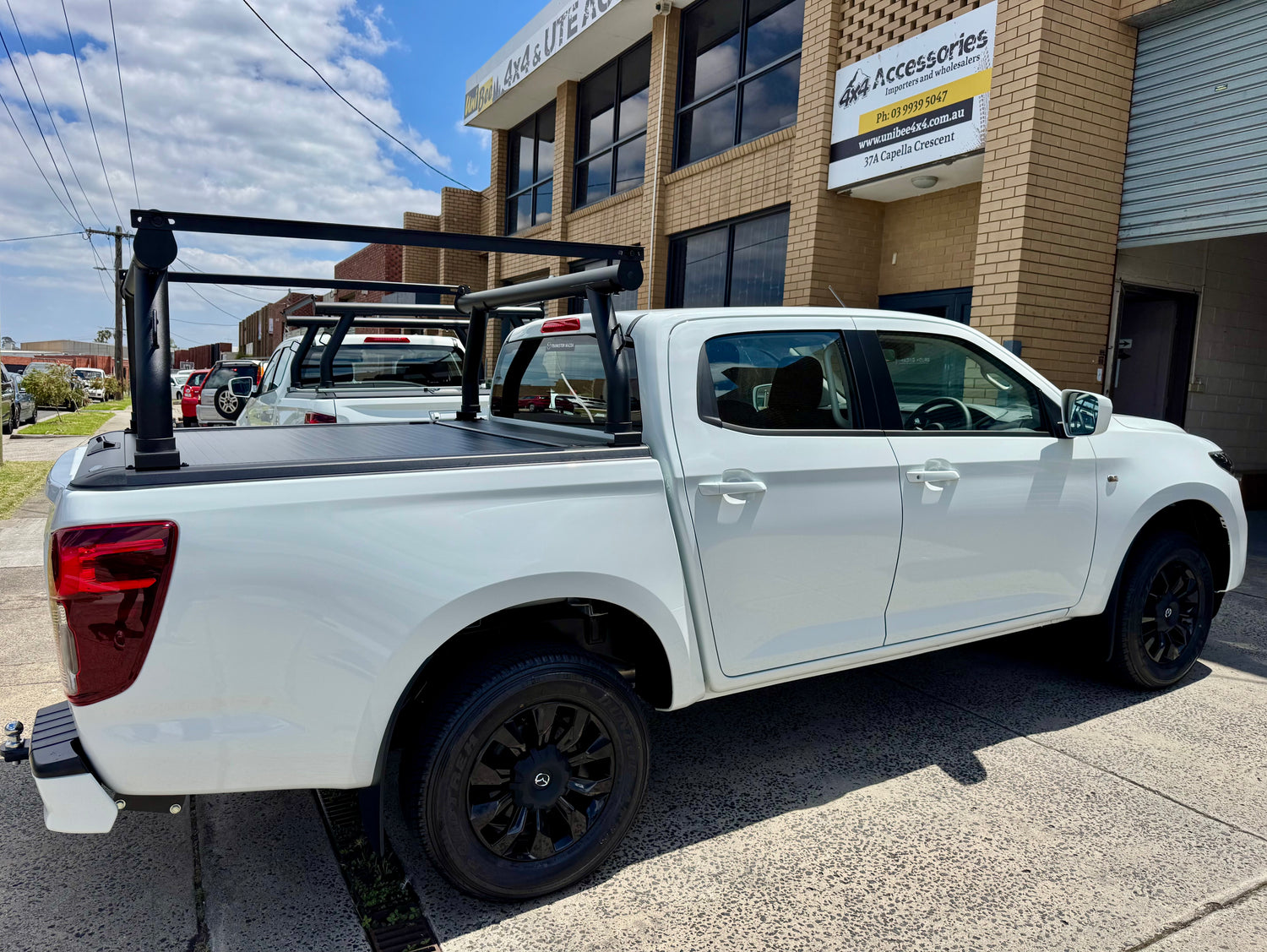 Ladder Racks for Roller Shutters | Gen1 & Gen2 – UniUte