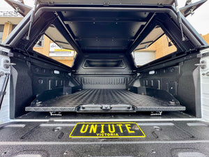 UniUte stainless steel canopy for BYD Shark 6 2025+ — fitted on a dual cab ute, side profile