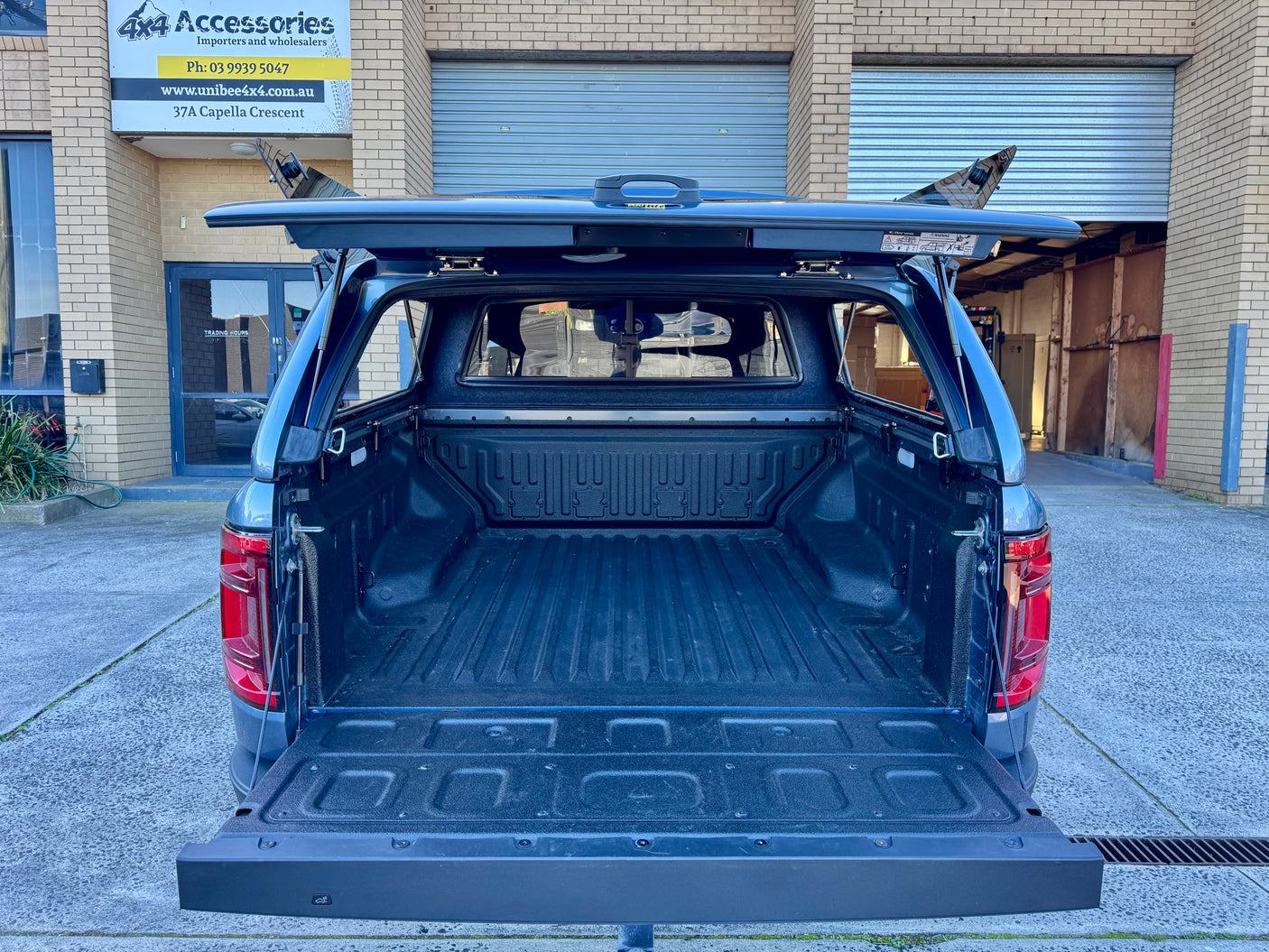 Fibreglass Canopy for BYD Shark 6 2025+ | UniUte
