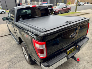 Manual Roller Shutter for Ford F-150 2015–2026 — 5'5" Bed