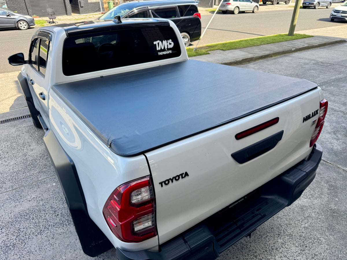 Soft roll-up tonneau cover for Toyota Hilux N80 N90 2015-2026 — installed closed | UniUte