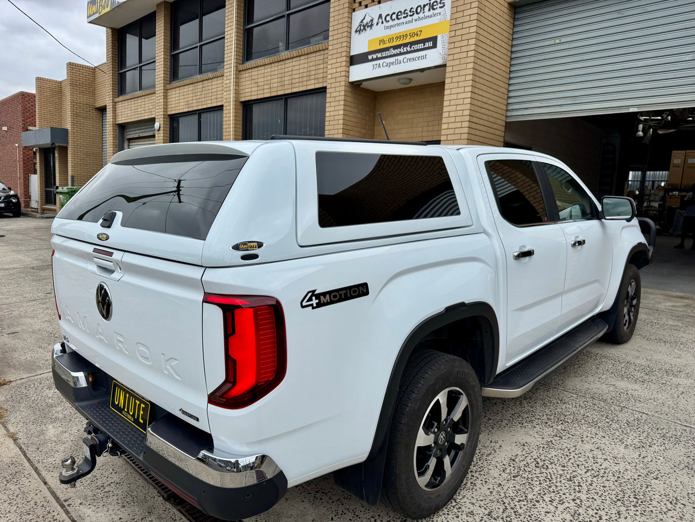 Volkswagen Amarok Canopy 2023-2025 - UniUte PRO Series