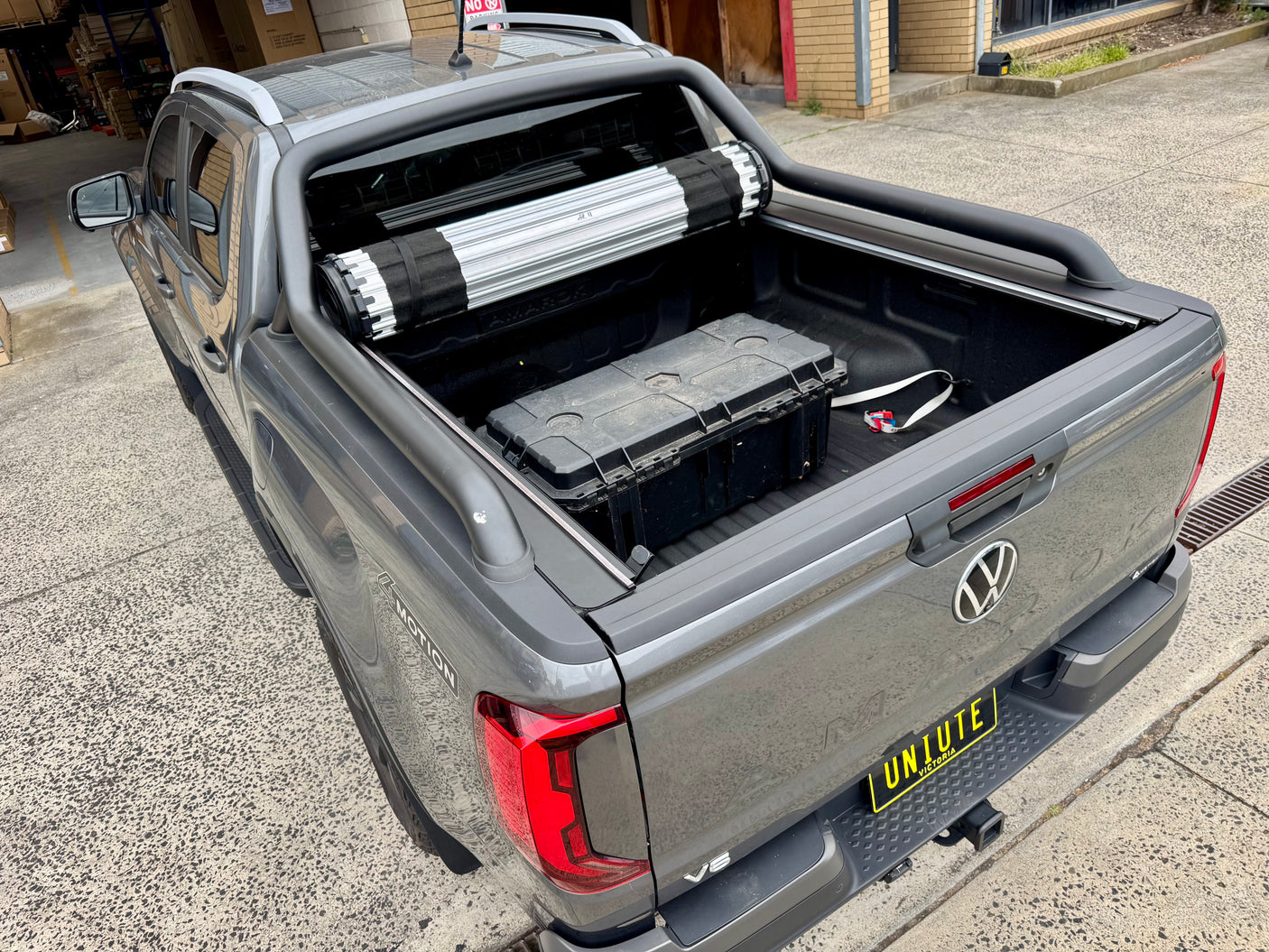 HR REVOLVER Hard Rolling Cover for New Volkswagen Amarok 2023-2026 - UniUte