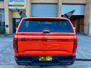 UniUte fibreglass canopy for BYD Shark 6 2025+ — fitted on a dual cab ute