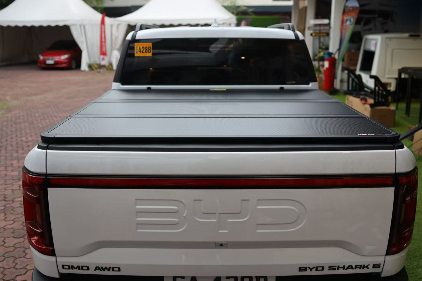 Tri-Fold Hard Lid Cover for BYD SHARK 6 2025+