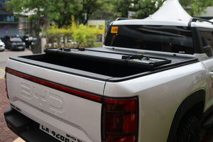 Tri-Fold Hard Lid Cover for BYD SHARK 6 2025+