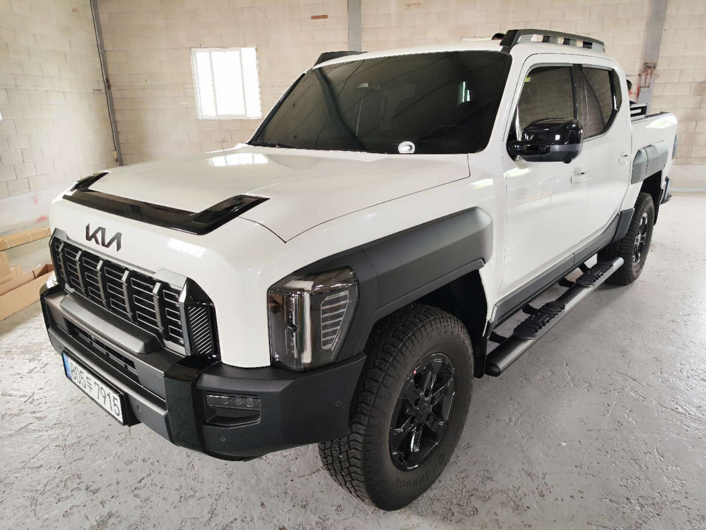 Black Side Bars KIA TASMAN Side Steps 2025+