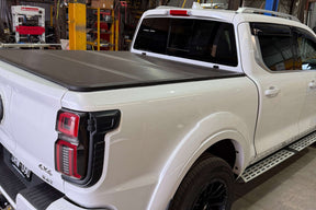 Tri-fold hard lid cover for GWM Cannon Alpha 2024+ — installed closed | UniUte