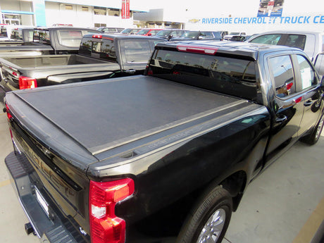 CHEVROLET SILVERADO HR REVOLVER Hard Rolling Cover for Chevrolet Silverado 1500 2019-2023 5,7' BED 