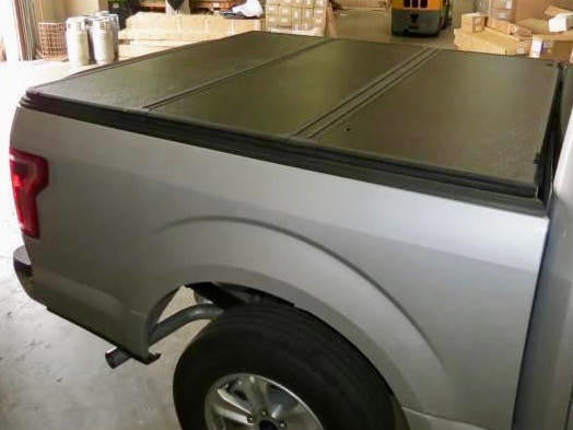 FORD F-150 Tri-Fold Hard Lid Tonneau Cover for Ford F-150 2015-2019 6,5' BED 