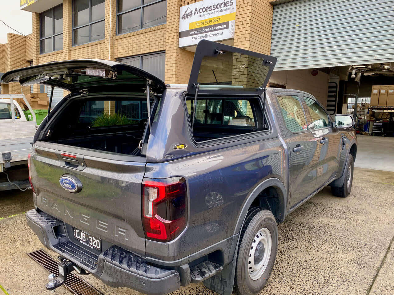Ford Ranger canopy for RA NextGen 2022-2025, showcasing functionality and style for work and adventure.