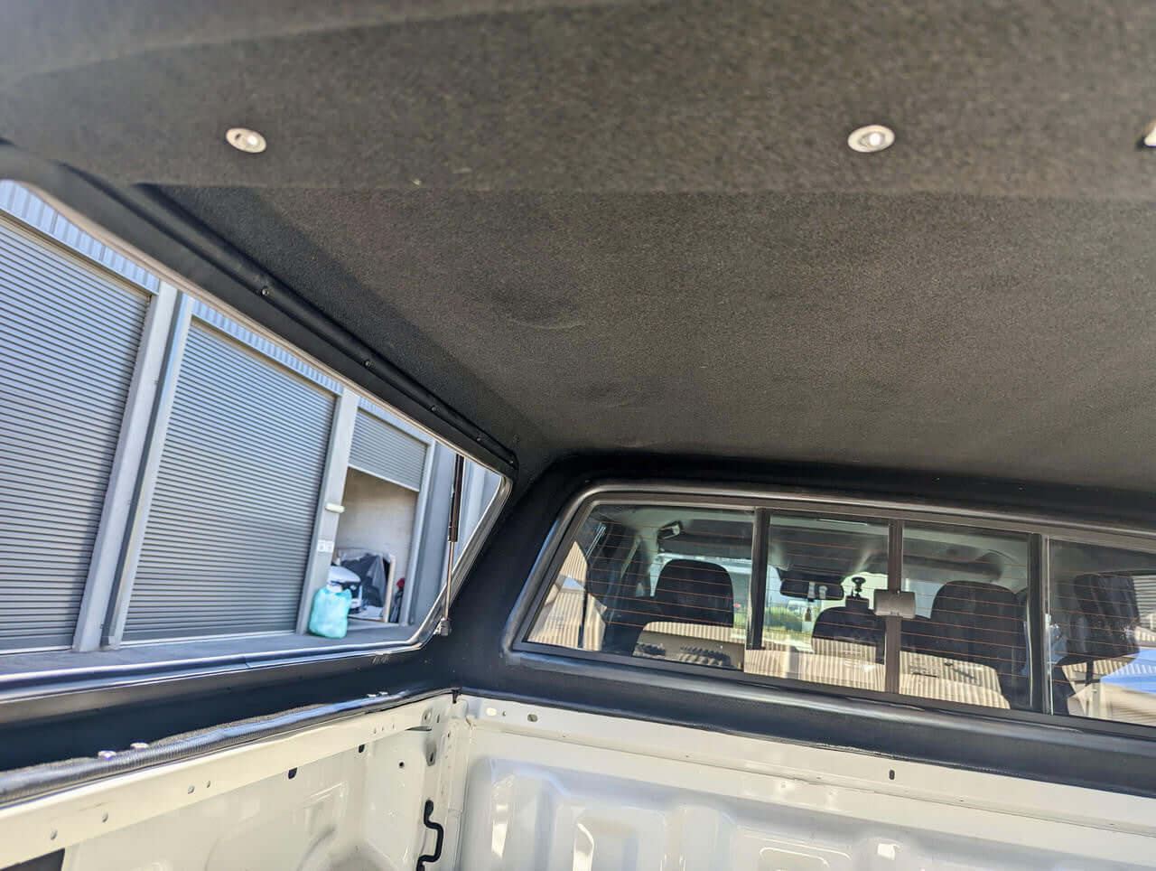 Interior view of the Ford Ranger canopy, FORCE PRO model for RA NextGen 2022-2025, showcasing robust design and premium quality.