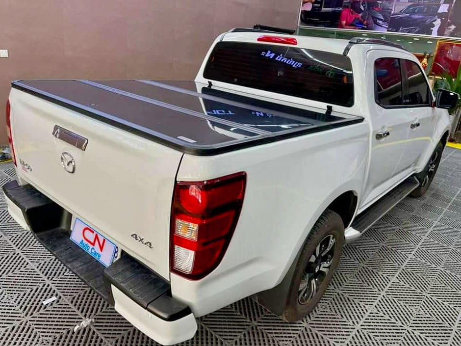 ISUZU D-MAX Tri-Fold Hard Lid Tonneau Cover for Isuzu D-Max 2012-2020 