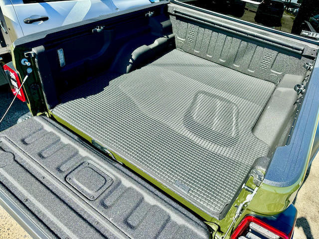 JEEP GLADIATOR Tub Mat For Jeep Gladiator 2020-2024 