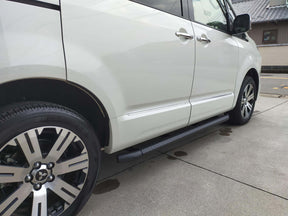 2.5-inch black side bars for Mitsubishi Delica D5 2006-2026 — installed | UniUte