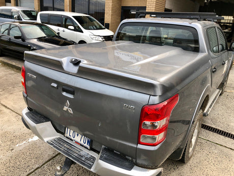 MITSUBISHI TRITON 1 Piece Hard Lid For Mitsubishi Triton MR 2019-current 