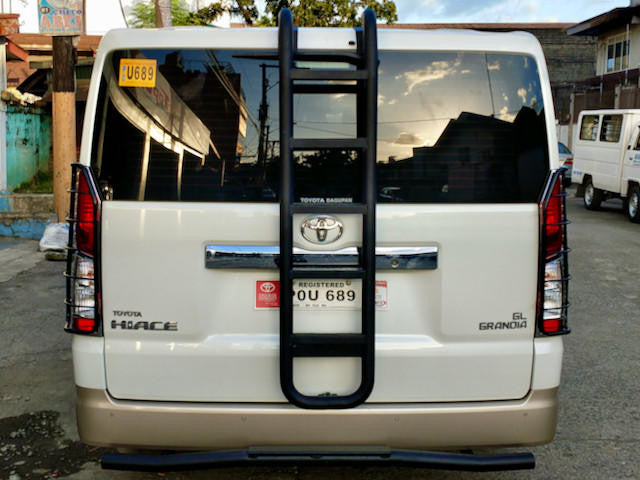 TOYOTA HIACE VAN Black Rear Ladder for Toyota HiAce 300 series 2019-2023 