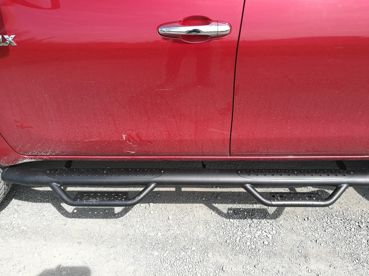 TOYOTA HILUX Black HD Running Boards / Side Bars For Toyota Hilux 2015-2023 