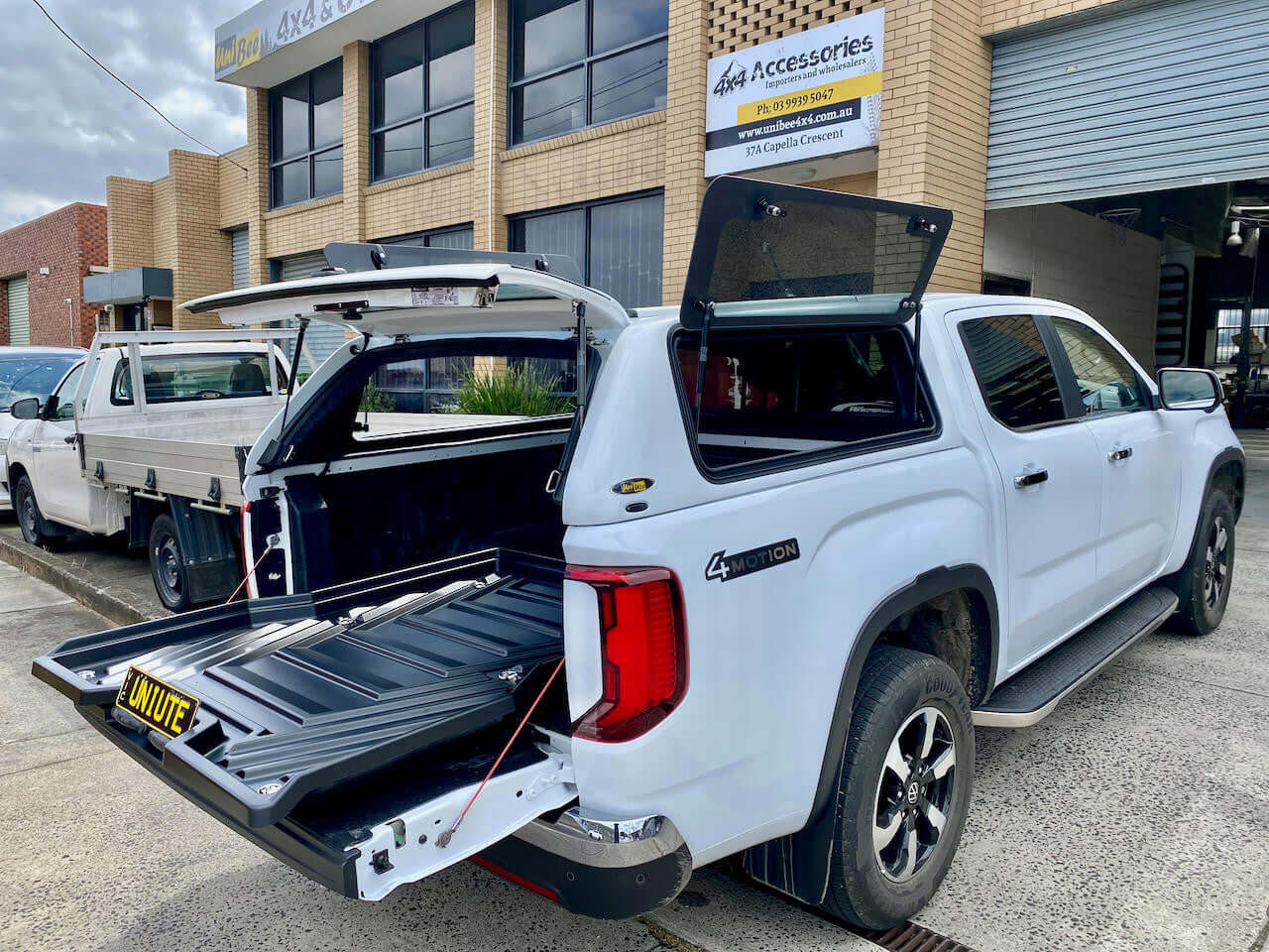New Volkswagen Amarok Canopy showcasing versatility - UniUte 2023+ amarok canopy