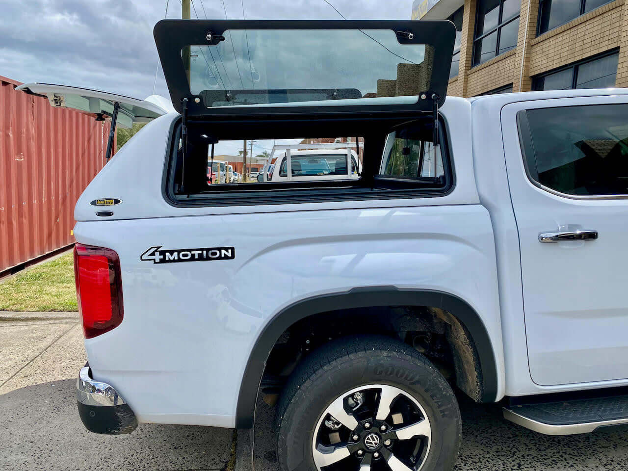 Amarok Canopy: FORCE PRO for Volkswagen Amarok 2023-2025 by UniUte. Enhance your vehicle with durable design.