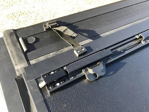 VOLKSWAGEN AMAROK Quad-Fold Hard Lid Tonneau Cover for New Volkswagen Amarok 2023+ - UniUte 